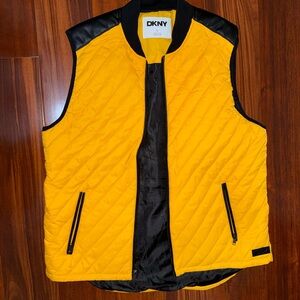 DKNY Men's Quilted Vest in Yellow and Black